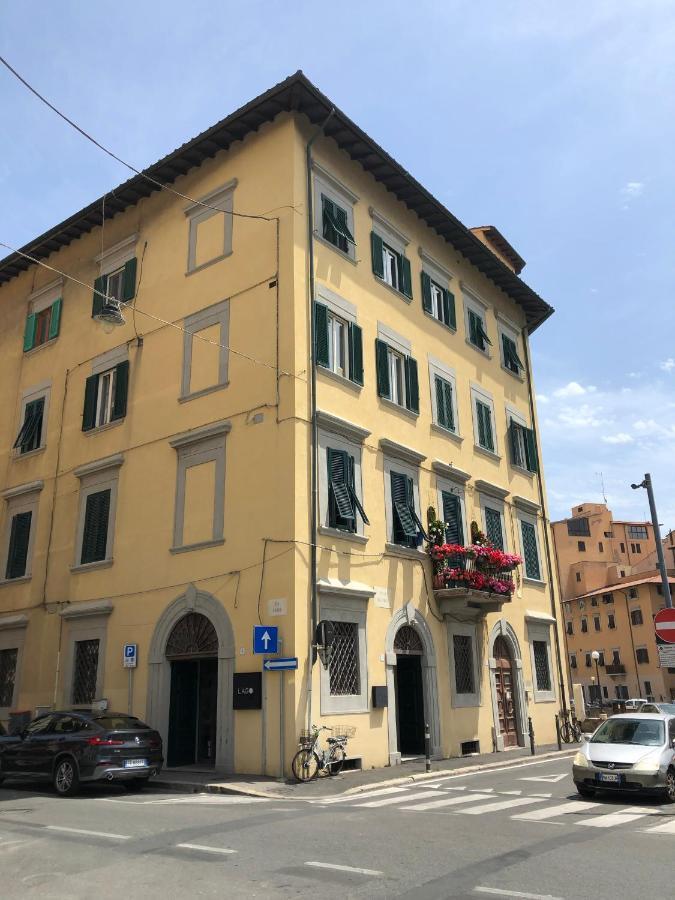 Renovated Apartment With 3 Bedrooms In An Historic Palazzo Between Port And Old Town Livorno Exteriér fotografie
