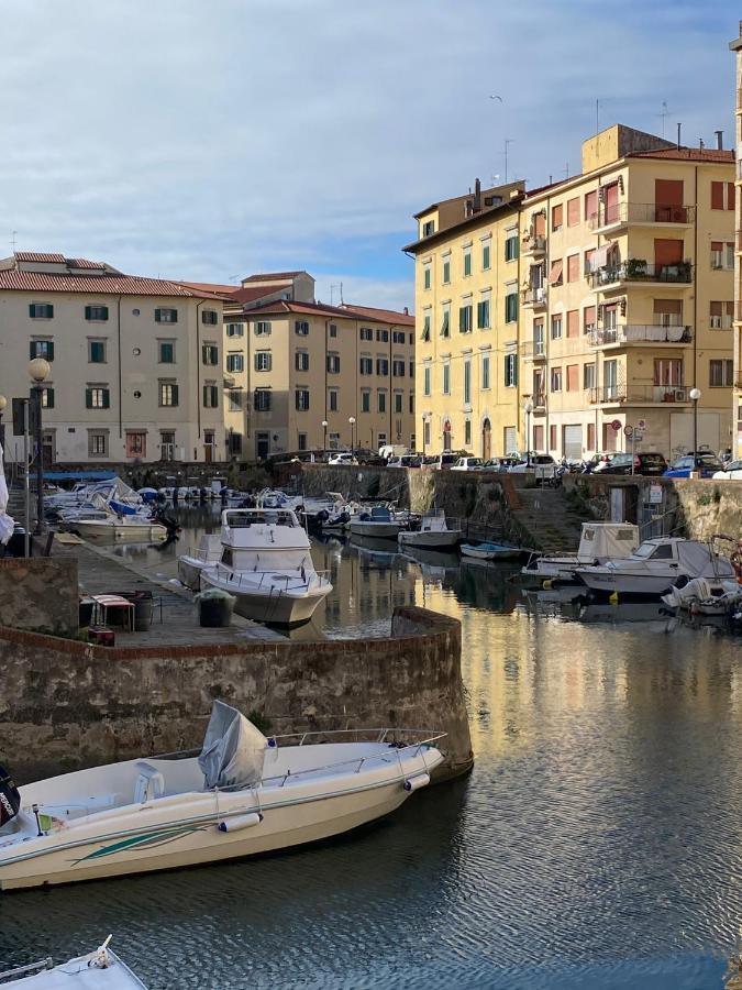 Renovated Apartment With 3 Bedrooms In An Historic Palazzo Between Port And Old Town Livorno Exteriér fotografie