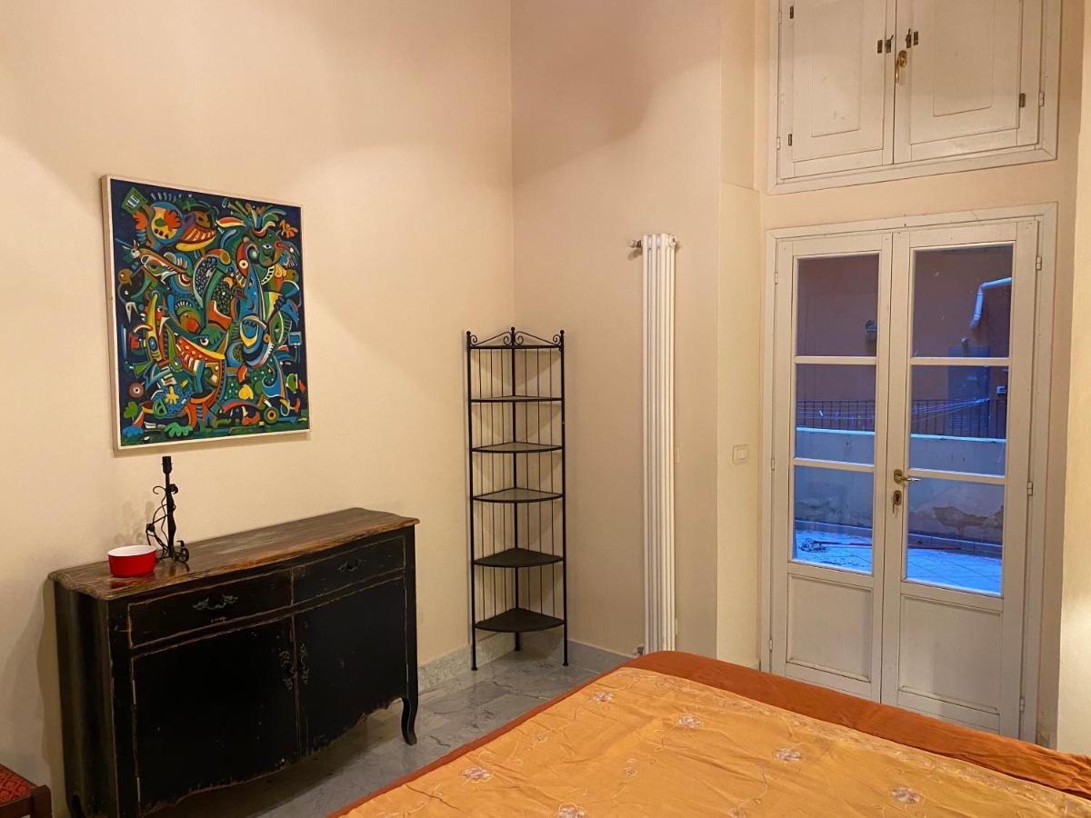 Renovated Apartment With 3 Bedrooms In An Historic Palazzo Between Port And Old Town Livorno Exteriér fotografie