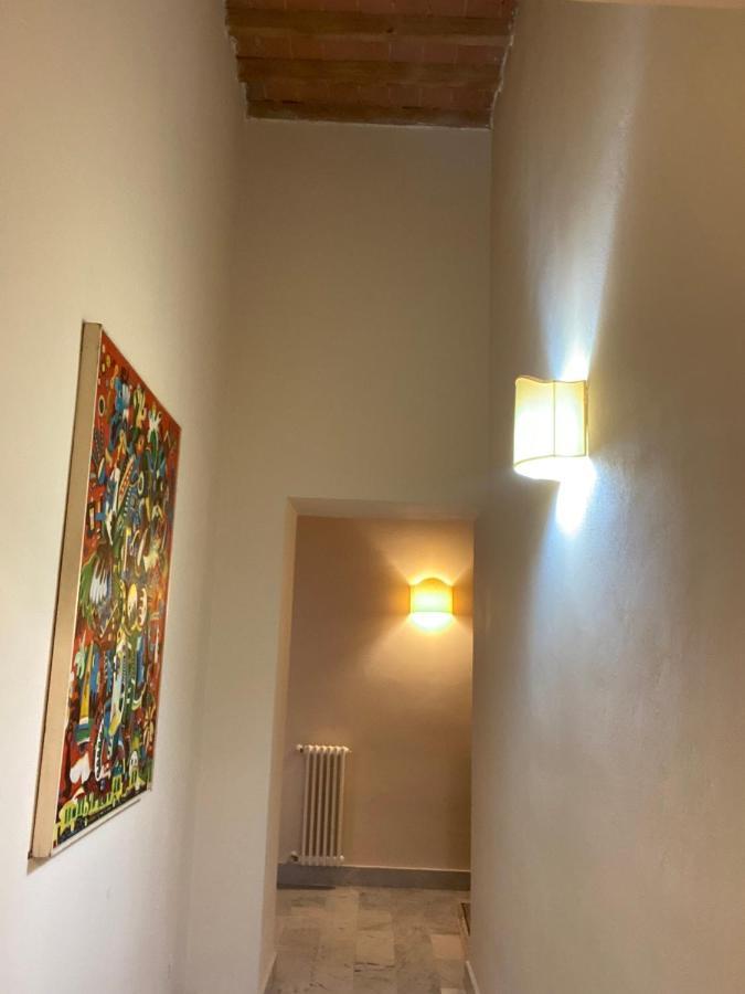 Renovated Apartment With 3 Bedrooms In An Historic Palazzo Between Port And Old Town Livorno Exteriér fotografie