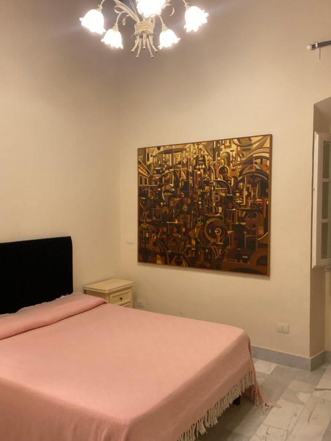 Renovated Apartment With 3 Bedrooms In An Historic Palazzo Between Port And Old Town Livorno Exteriér fotografie